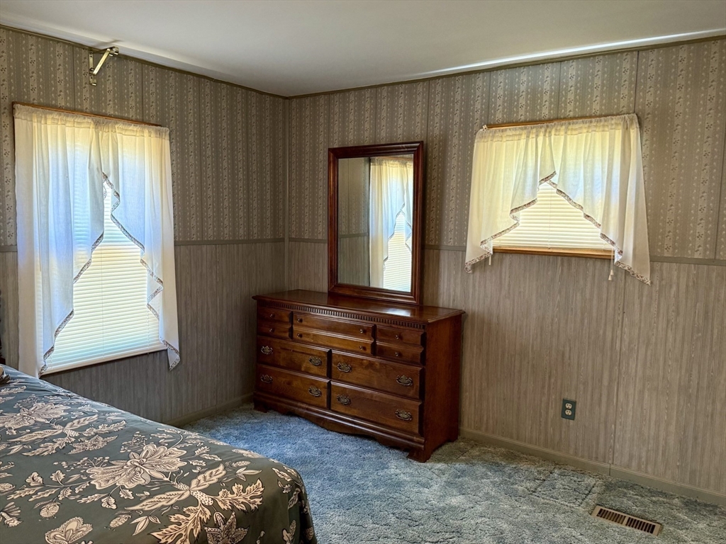 189 Springfield Road, Unit 2 Westfield, MA 01085 - Photo 11 of 19
