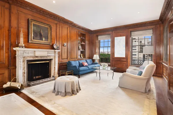 $9,450,000 | 2 East 70th Street, Unit 91011B | Lenox Hill