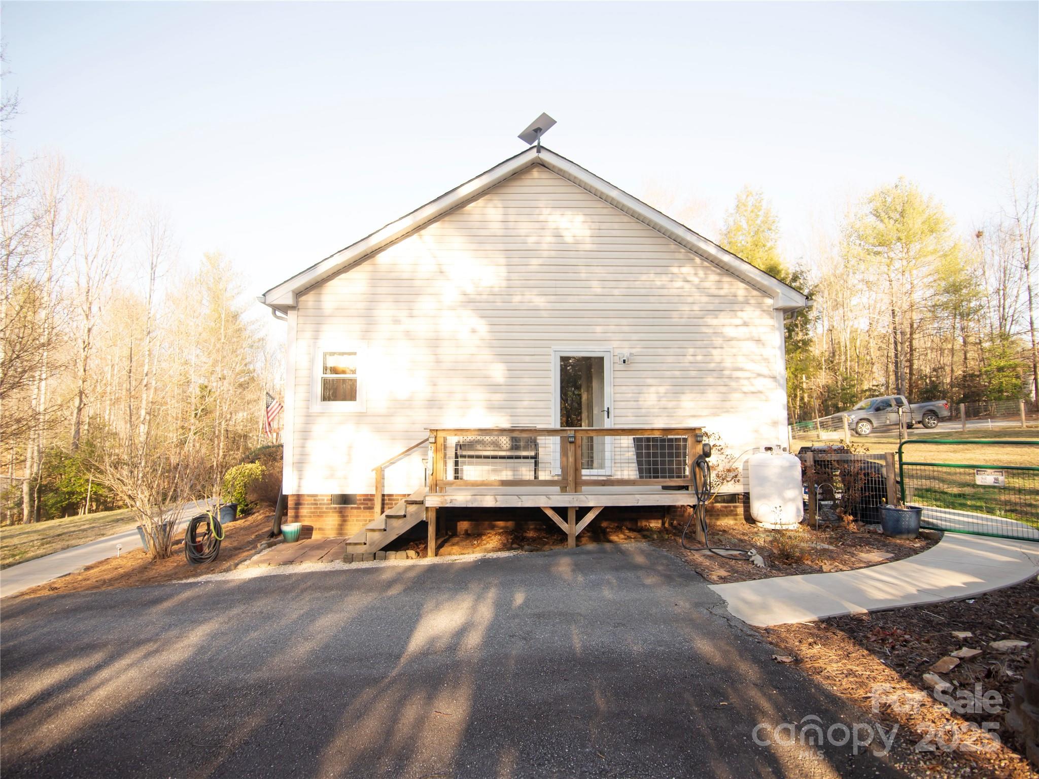 3053 Dalton Drive Morganton, NC 28655 - Photo 38 of 47