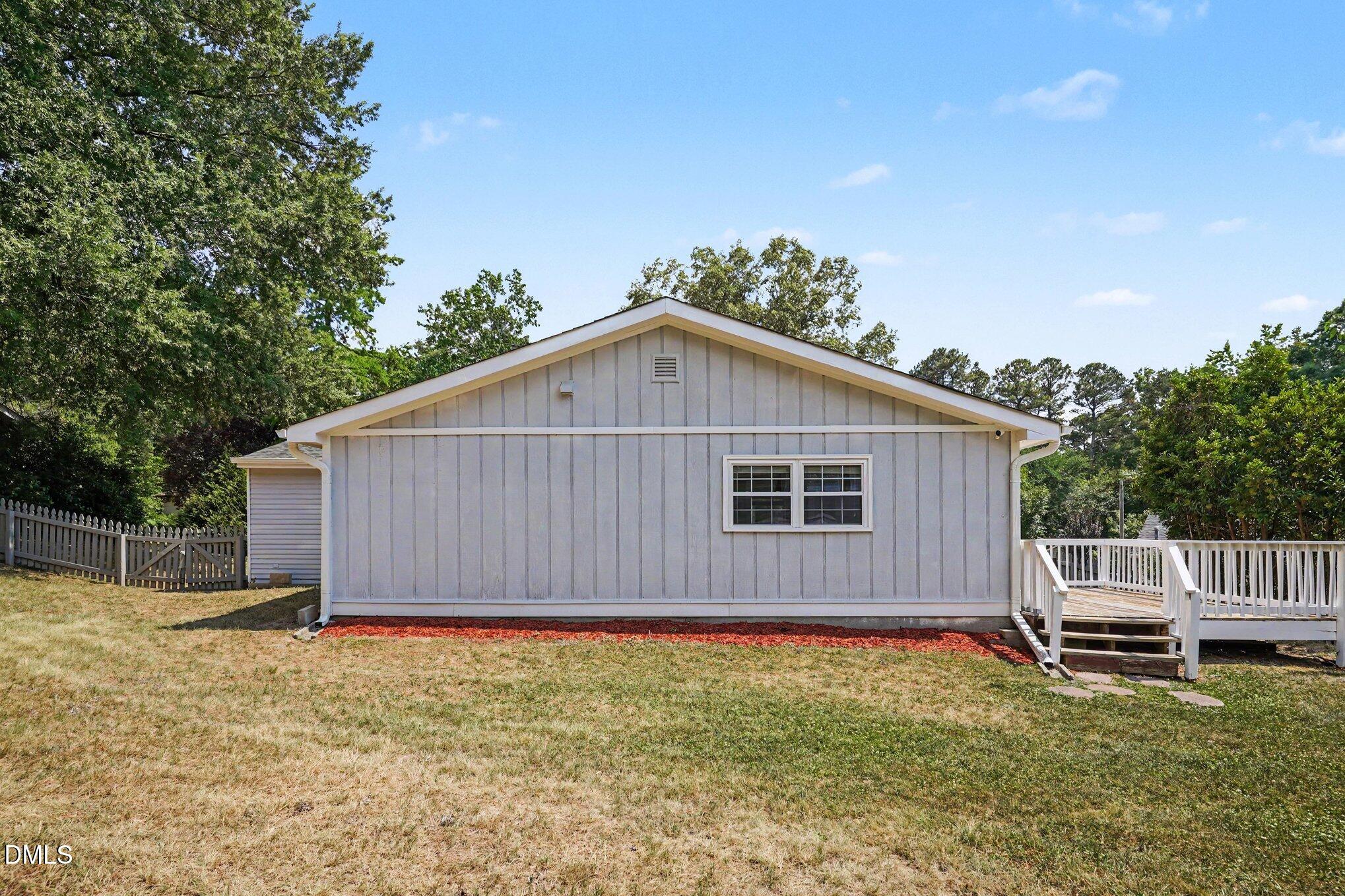 3805 Cascade Court Raleigh, NC 27604 - Photo 7 of 31 023_file_6813