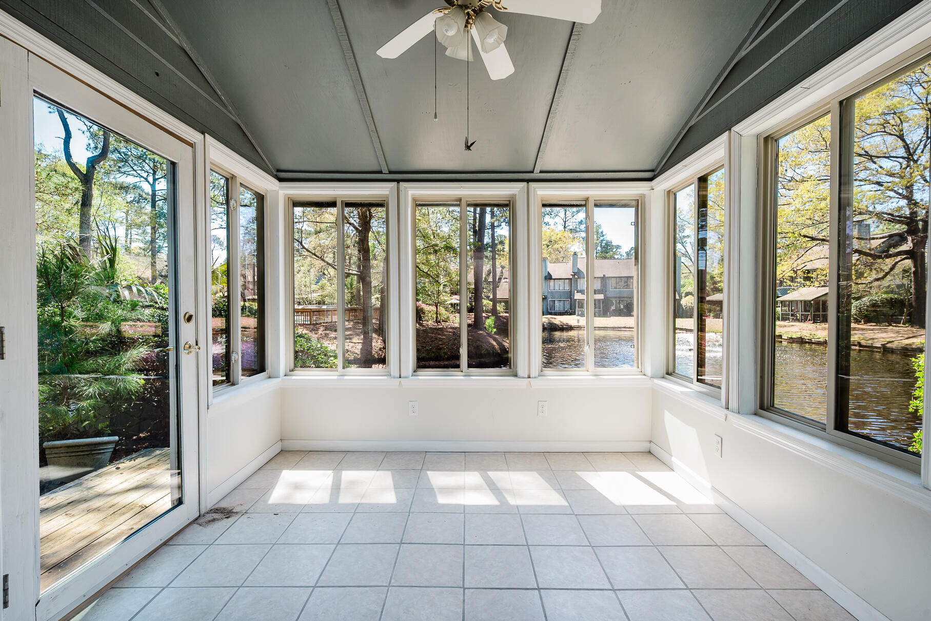 1133 Shadow Lake Circle, Unit 29 Mount Pleasant, SC 29464 - Photo 17 of 38 1133ShadowLakes-18