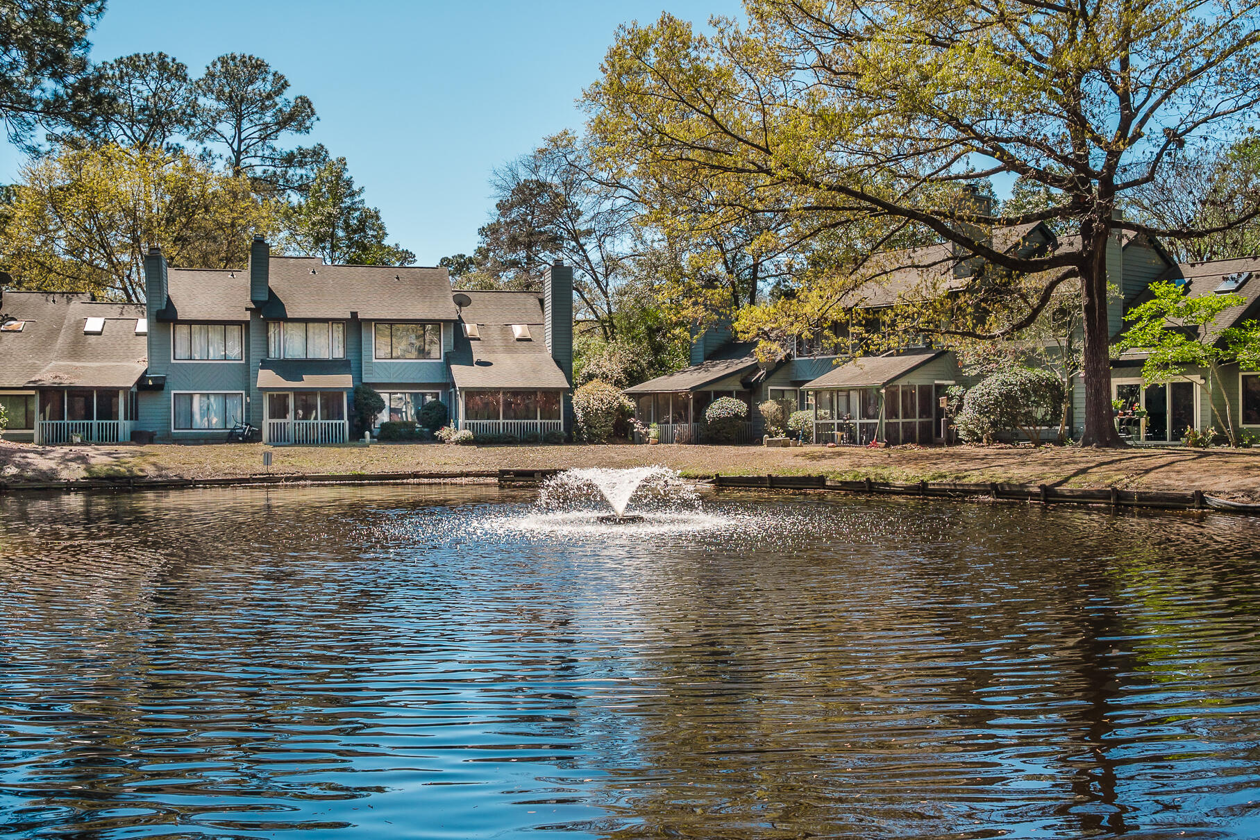 1133 Shadow Lake Circle, Unit 29 Mount Pleasant, SC 29464 - Photo 18 of 38 1133ShadowLakes-38