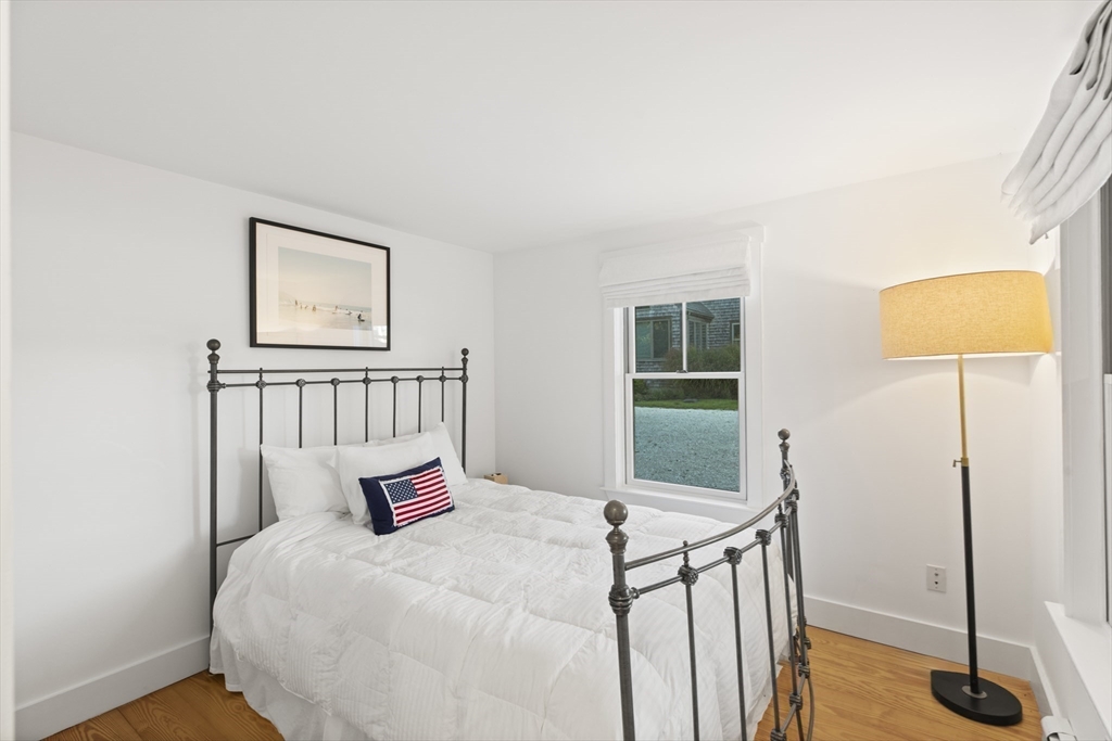 4 Maxey Pond Road Nantucket, MA 02554 - Photo 23 of 34