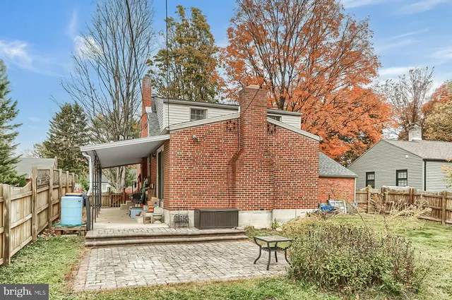 $319,900 | 2011 Columbia Avenue, Camp Hill, PA 17011