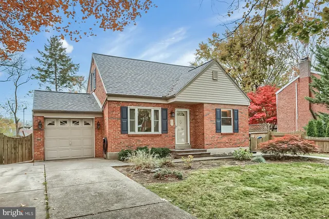 $319,900 | 2011 Columbia Avenue, Camp Hill, PA 17011