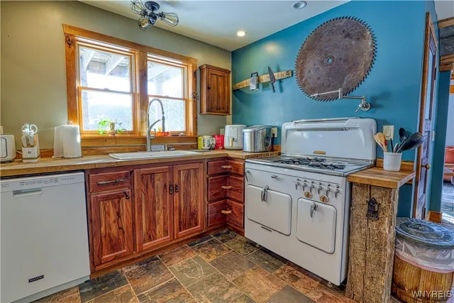 $499,900 | 7880 Tough Row Road, Ellicottville, NY 14731