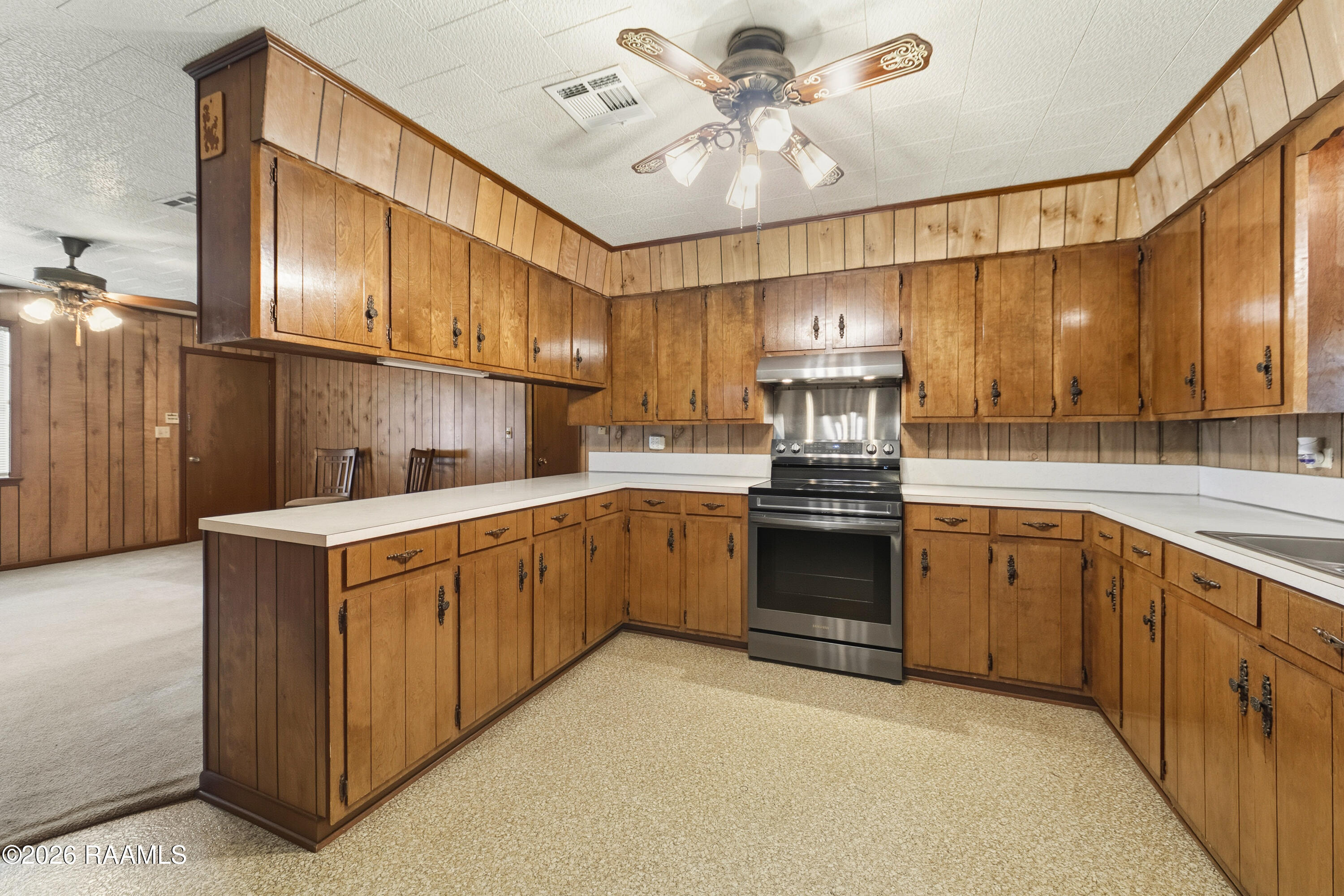 1168 Simon Angelle Road Arnaudville, LA 70512 - Photo 9 of 29 IMG_5073