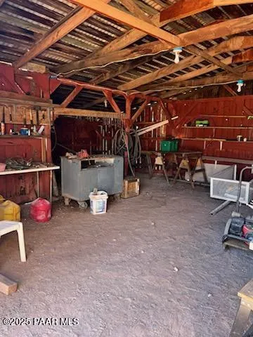 $289,000 | 61744 Jackpot Ranch Road, Seligman, AZ 86337