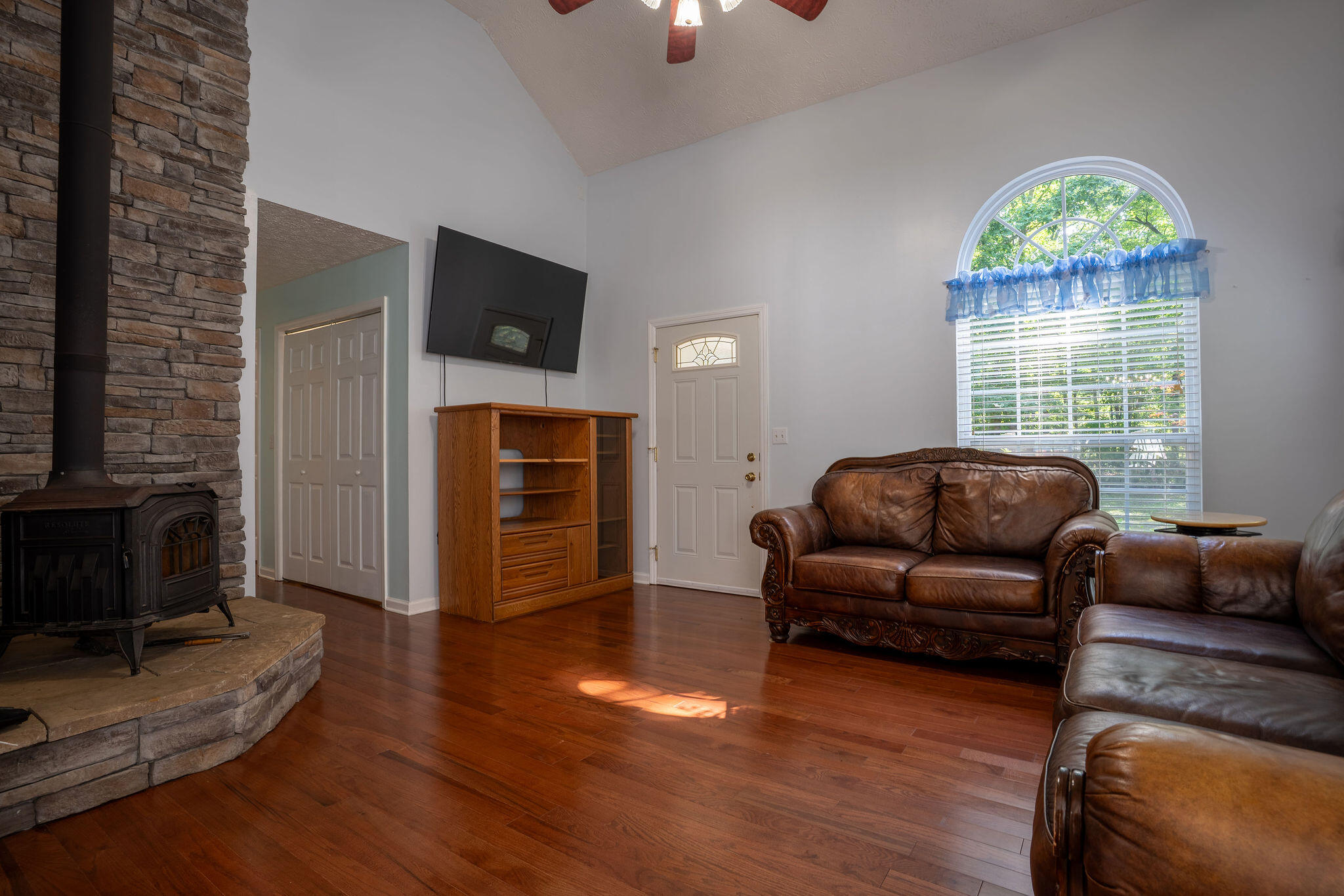 758 Old State Road Menlo, GA 30731 - Photo 7 of 69 A7304521-HDR