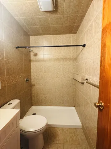 $1,300 | 300 Rano Boulevard, Unit 6, Vestal, NY 13850