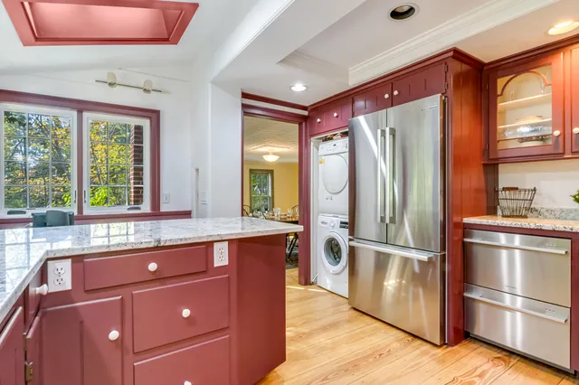 $1,159,000 | 2668 Tatnic Road, Wells, ME 04090