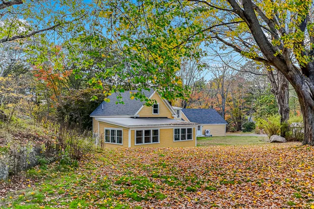 $1,159,000 | 2668 Tatnic Road, Wells, ME 04090