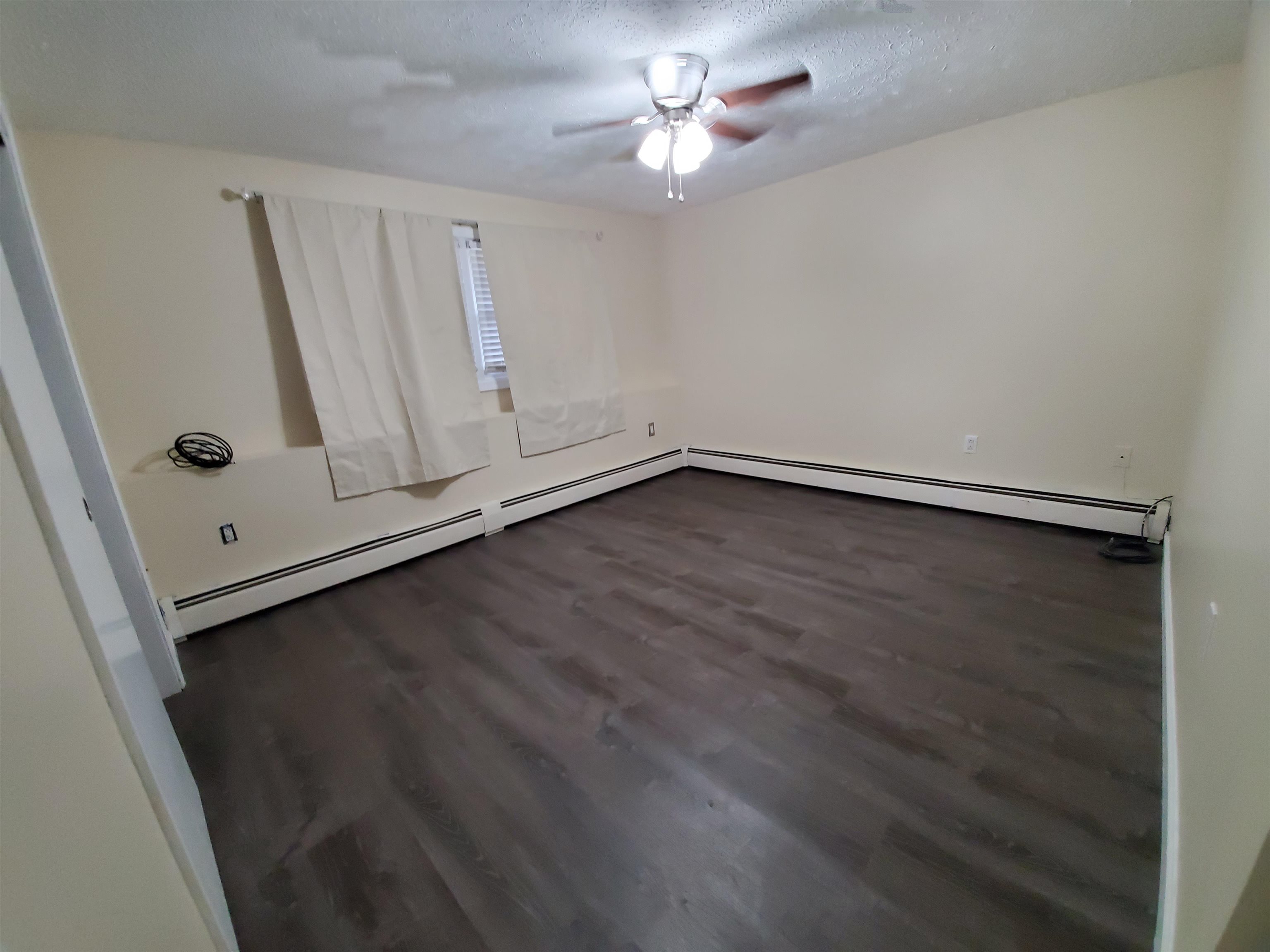 164 Maple Street, Unit C Manchester, NH 03103 - Photo 11 of 32