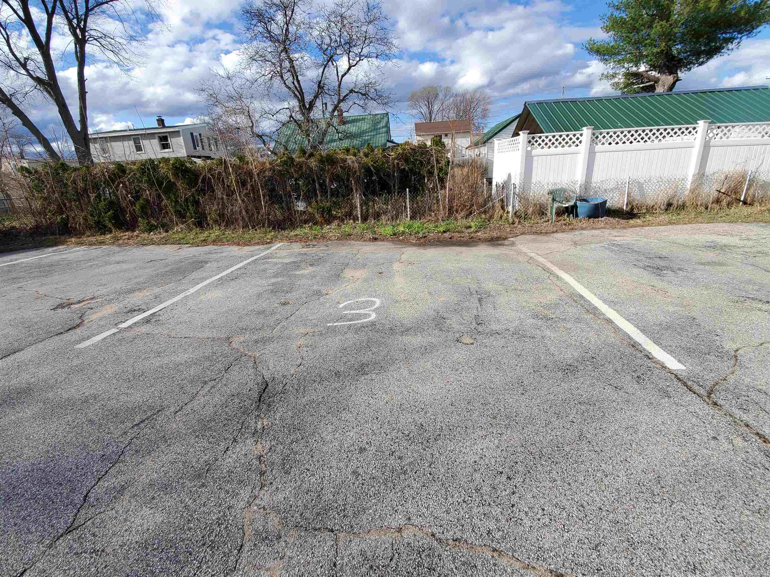 164 Maple Street, Unit C Manchester, NH 03103 - Photo 28 of 32