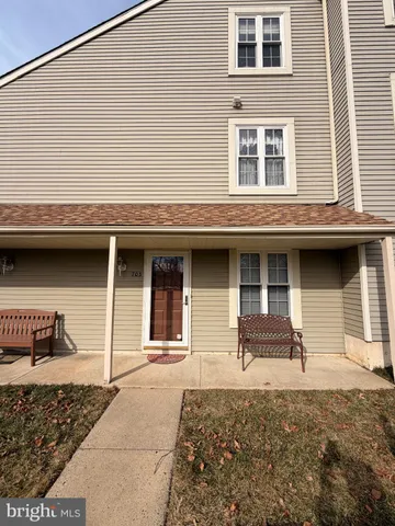 $250,000 | 703 Aberdeen Lane, Blackwood, NJ 08012