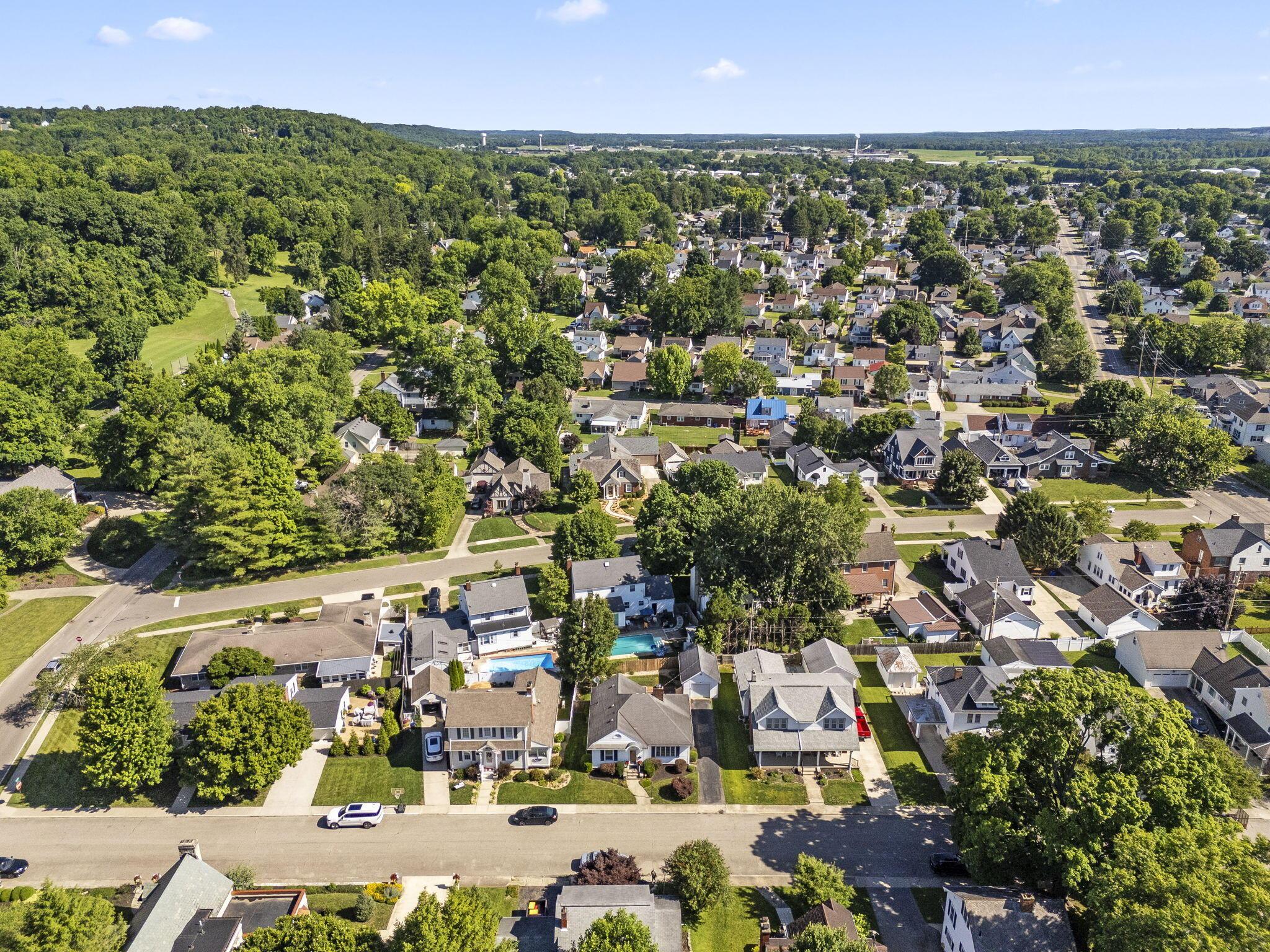 27 Huron Road Chillicothe, OH 45601 - Photo 46 of 46 46-web-or-mls-DJI_20260619100022_0364_D