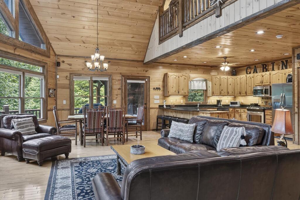 1934 Mountain Tops Road Blue Ridge, GA 30513 - Photo 12 of 55 Gallery Image 12