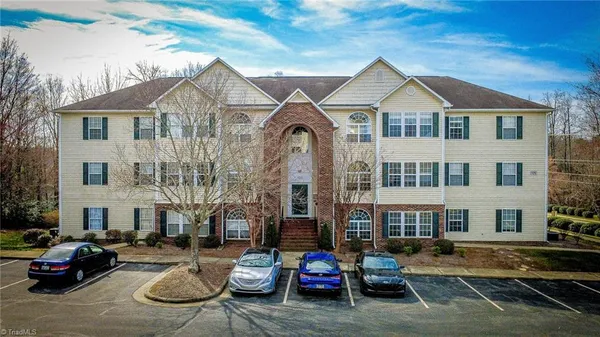 $167,900 | 120 James Road, Unit 3B, High Point, NC 27265