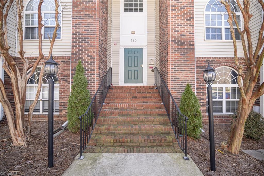 120 James Road, Unit 3B High Point, NC 27265 - Photo 3 of 27 Gallery Image 3
