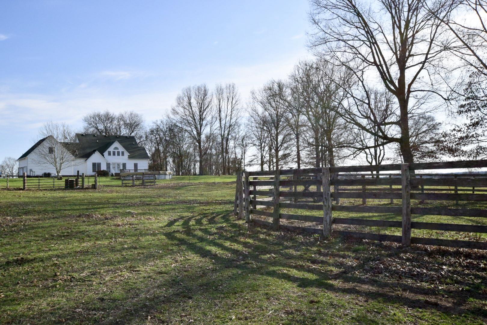 1000 Veto Road Prospect, TN 38477 - Photo 10 of 30 a view of a park with large trees