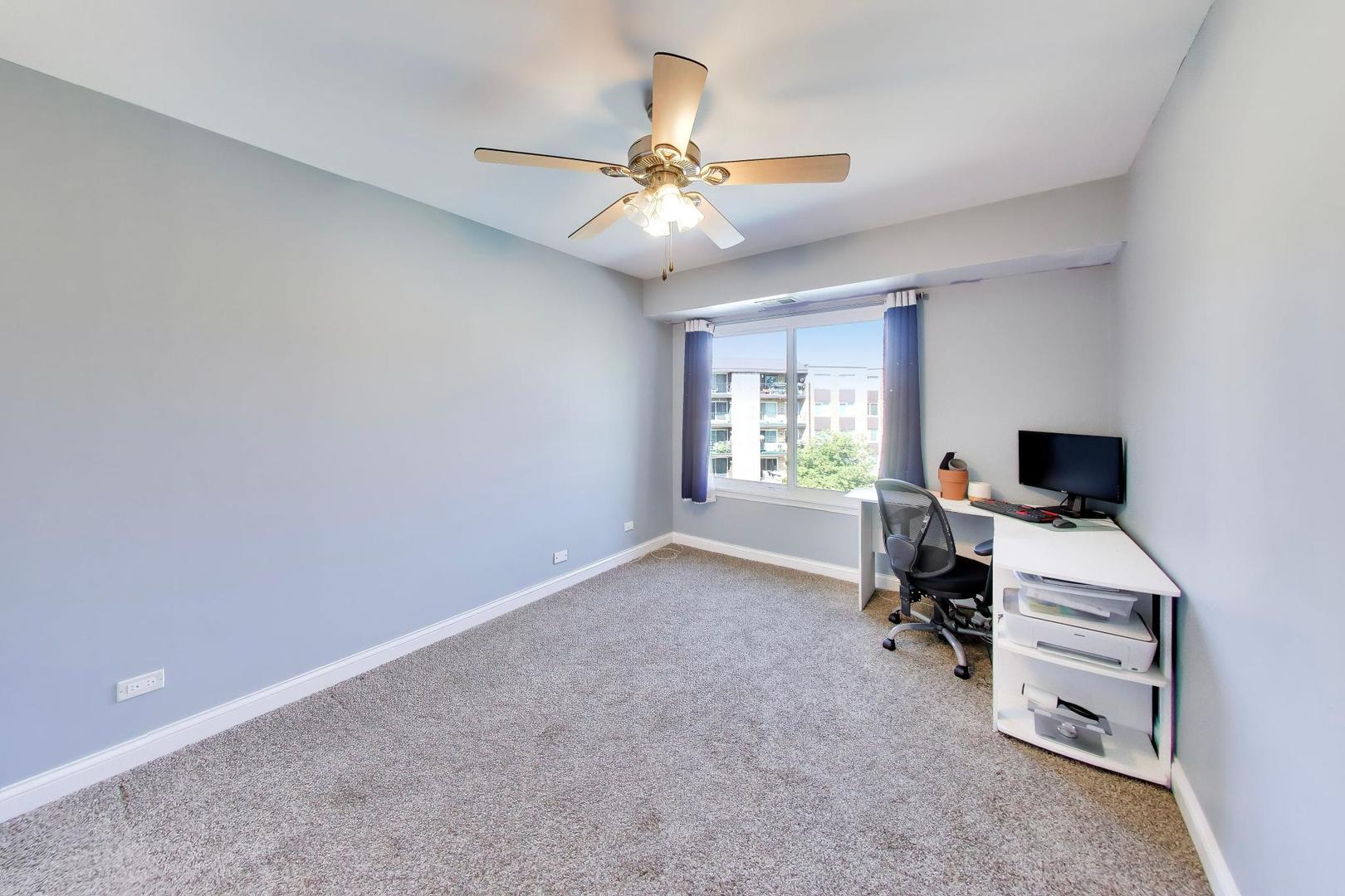 502 West Huntington Commons Road, Unit 340 Mount Prospect, IL 60056 - Photo 17 of 25