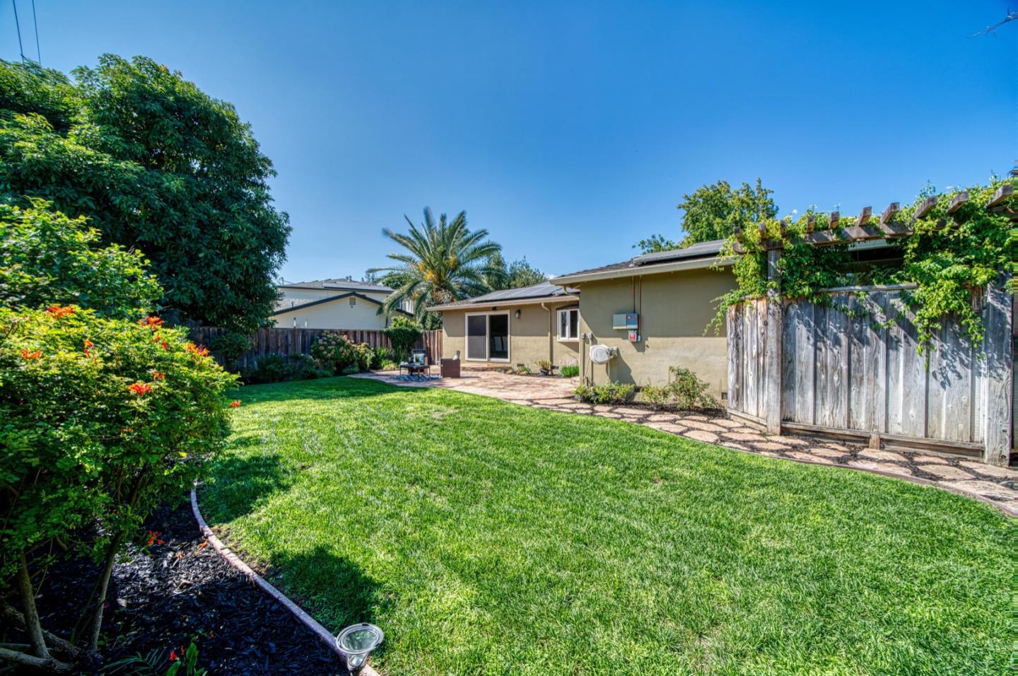 1174 Crandano Court Sunnyvale, CA 94087 - Photo 42 of 49 a front view of house with a garden
