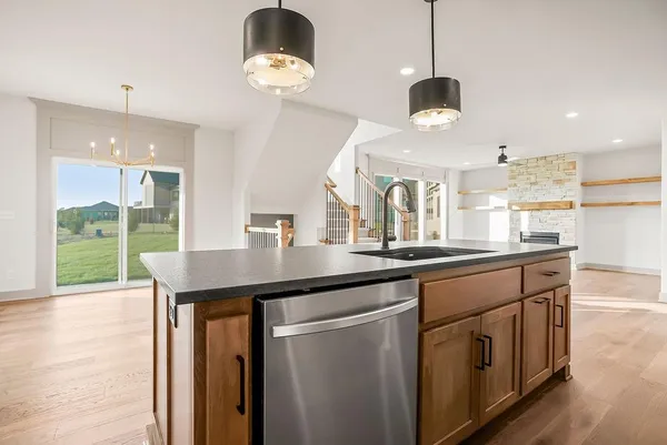 $649,950 | 16335 West 166th Place, Olathe, KS 66062