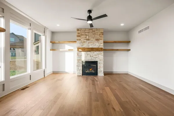 $649,950 | 16335 West 166th Place, Olathe, KS 66062