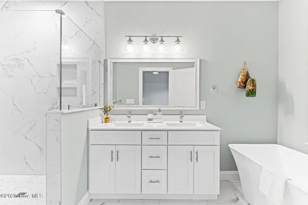 $1,100,000 | 822 South Topsail Drive, Unit B, Surf City, NC 28445