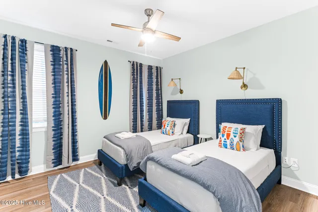 $1,145,000 | 822 South Topsail Drive, Unit B, Surf City, NC 28445