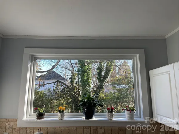 $1,150 | 409 North Main Street, Troutman, NC 28166