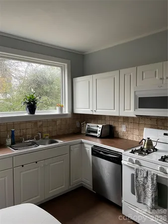 $1,150 | 409 North Main Street, Troutman, NC 28166