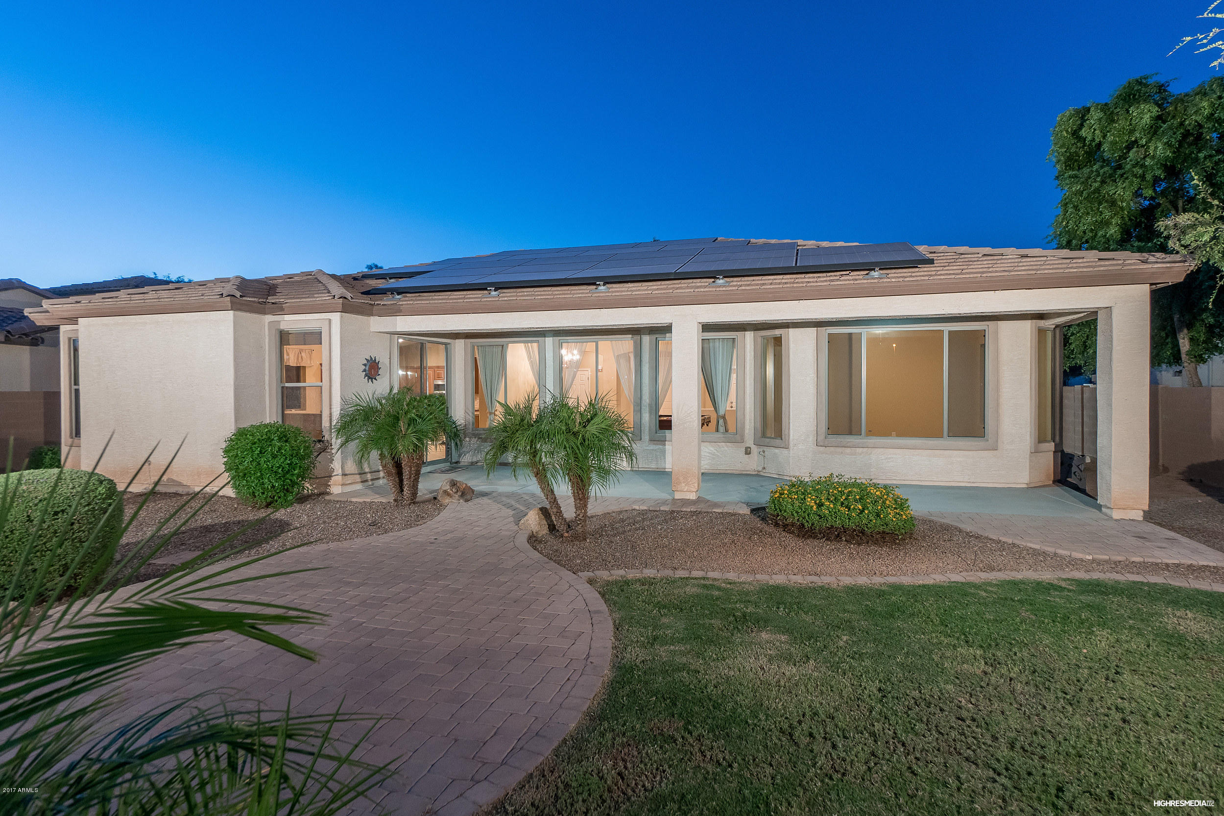 3243 East Blue Ridge Way Gilbert, AZ 85298 - Photo 18 of 18 HRM1645_web