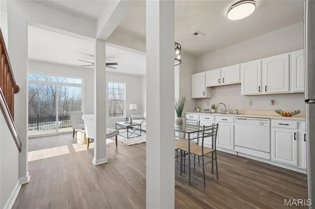 $169,900 | 4887 Heritage Heights Circle, Hazelwood, MO 63042