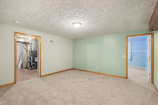 $349,900 | 6189 Clovermeadows Avenue, Scotts, MI 49088