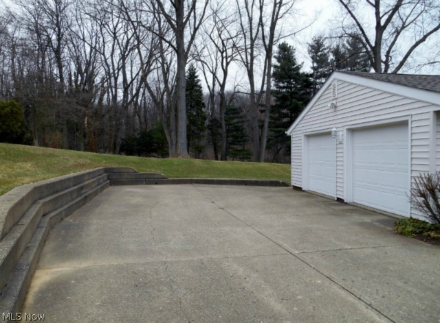 1922 Amherst Road Northeast Massillon, OH 44646 - Photo 20 of 25 2 car garage