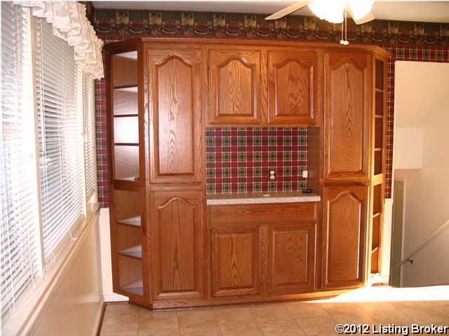6507 Hollow Tree Road Louisville, KY 40228 - Photo 5 of 18 Additional Photo