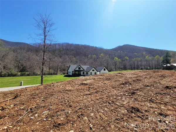 $70,000 | 300 Shining Rock Drive, Unit 25, Canton, NC 28716