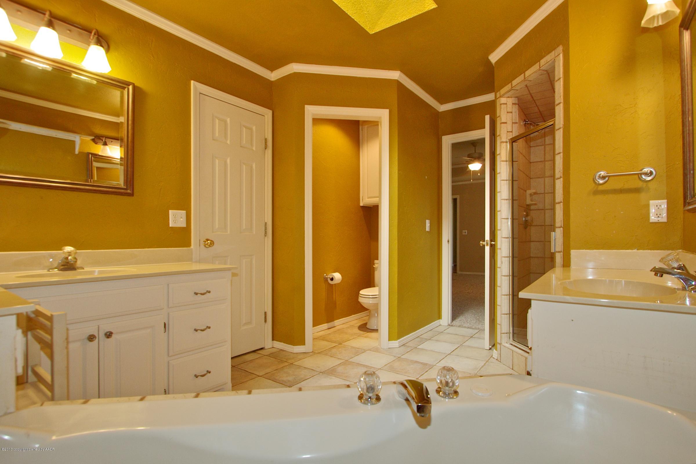 7913 Sheldon Road Amarillo, TX 79119 - Photo 15 of 24 Master Bathroom View 2
