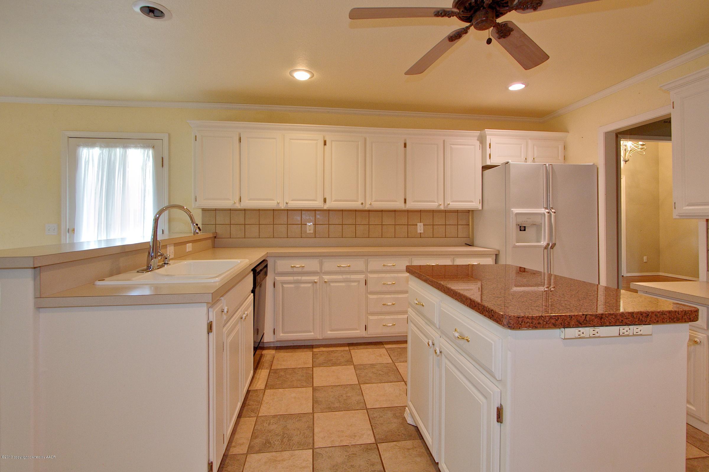 7913 Sheldon Road Amarillo, TX 79119 - Photo 8 of 24 Kitchen2