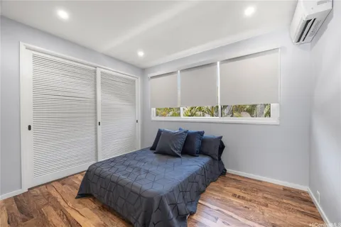 $4,950,000 | 5811 Kalanianaʻole Highway, Honolulu, HI 96821