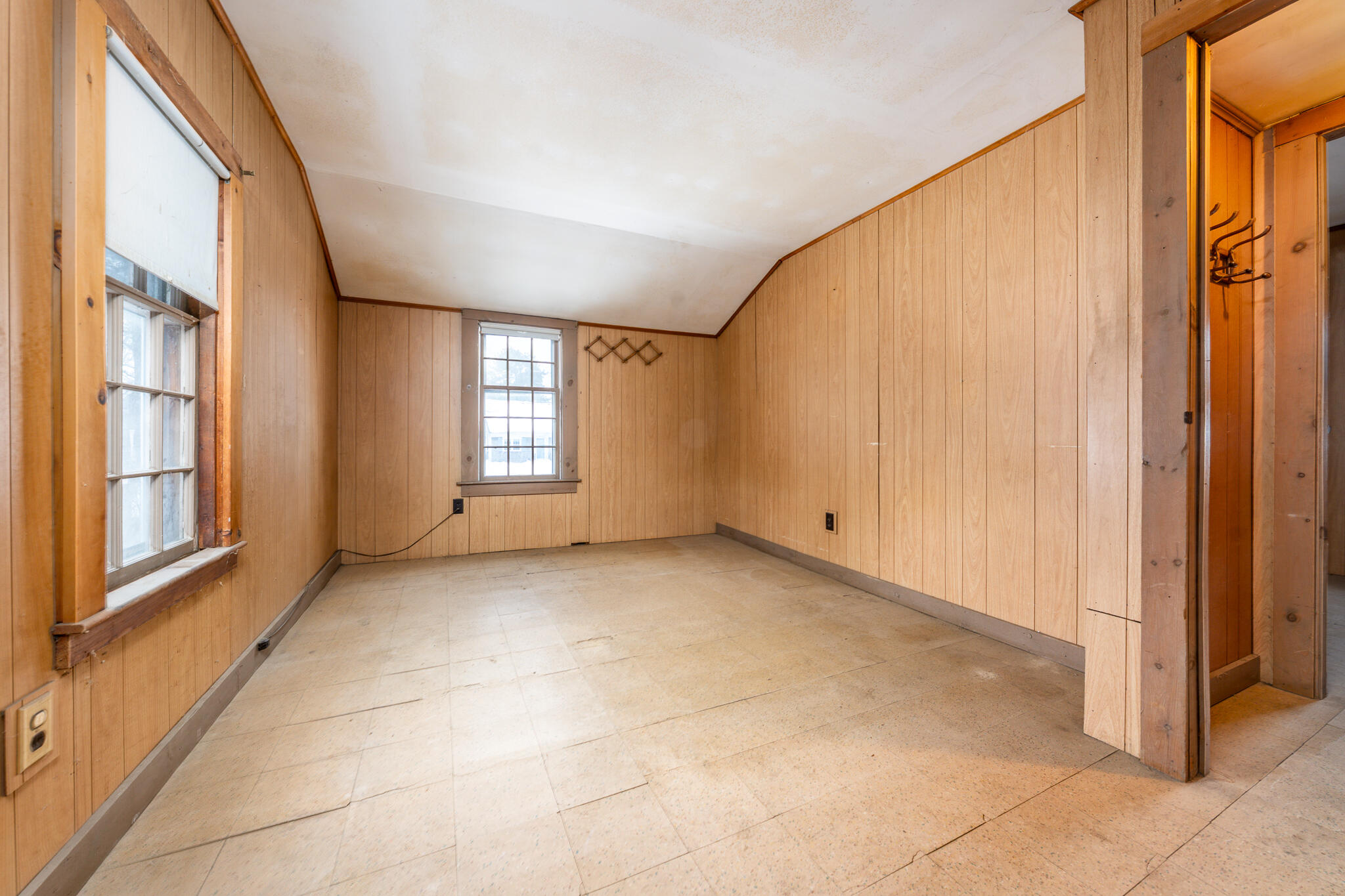 10 N Road West Dennis, MA 02670 - Photo 19 of 31 1stbedroom 2nd fl