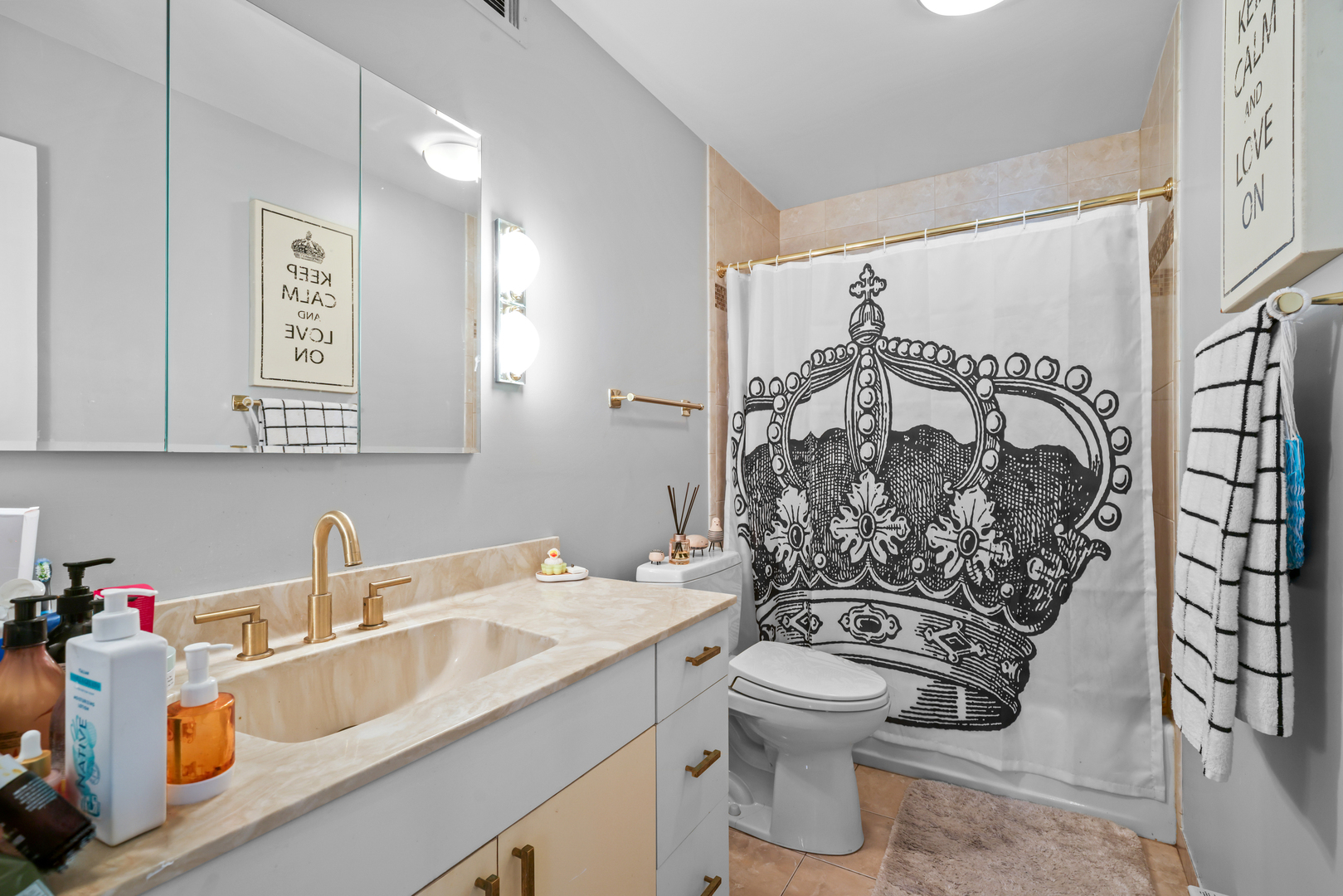 6033 North Sheridan Road, Unit 24B Chicago, IL 60660 - Photo 15 of 31