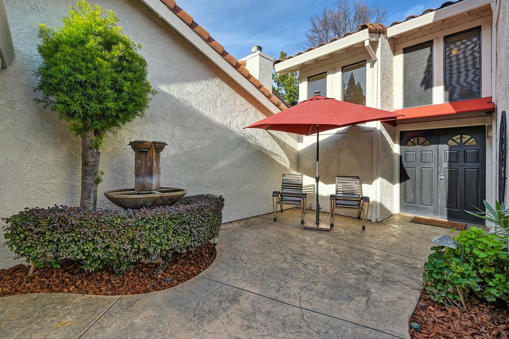 14846 Lago Drive Rancho Murieta, CA 95683 - Photo 2 of 43