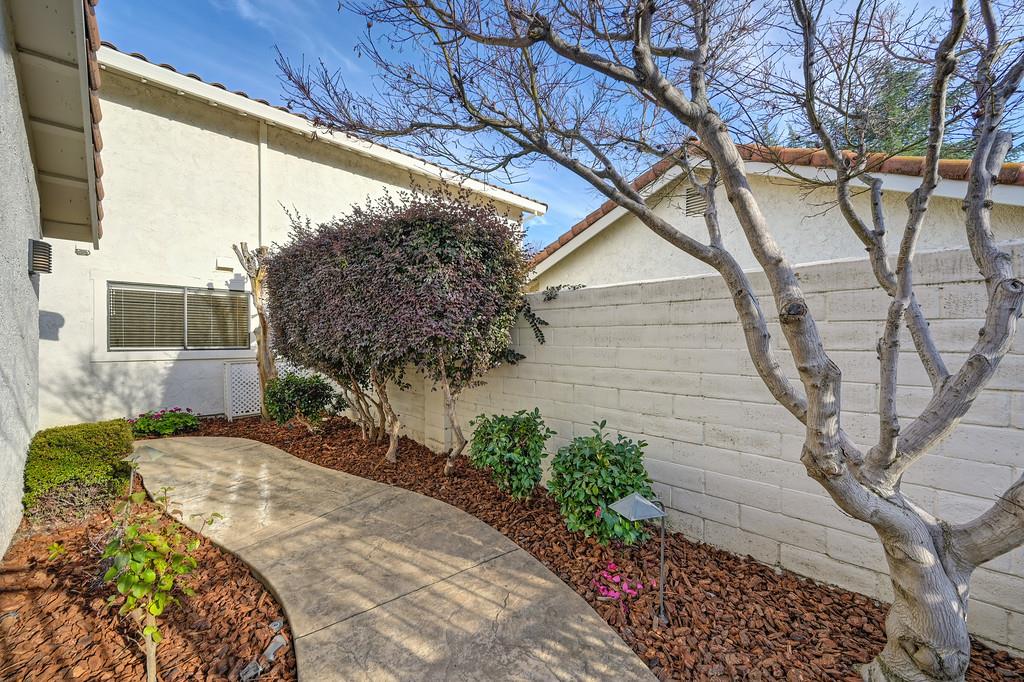 14846 Lago Drive Rancho Murieta, CA 95683 - Photo 37 of 43