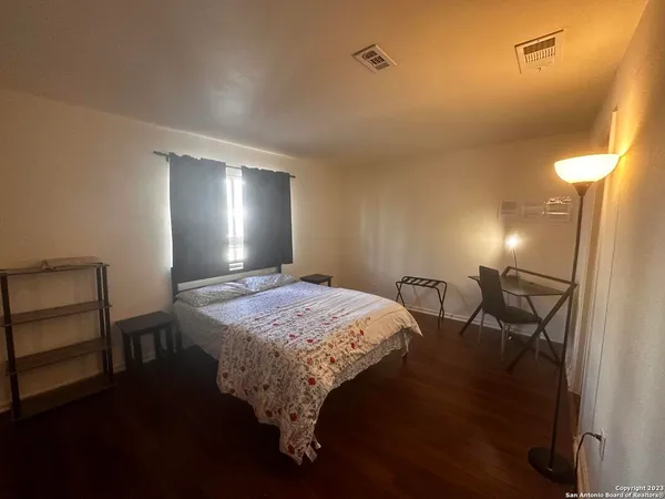 $1,850 | 7322 Oak Manor Drive, Unit 12, San Antonio, TX 78229