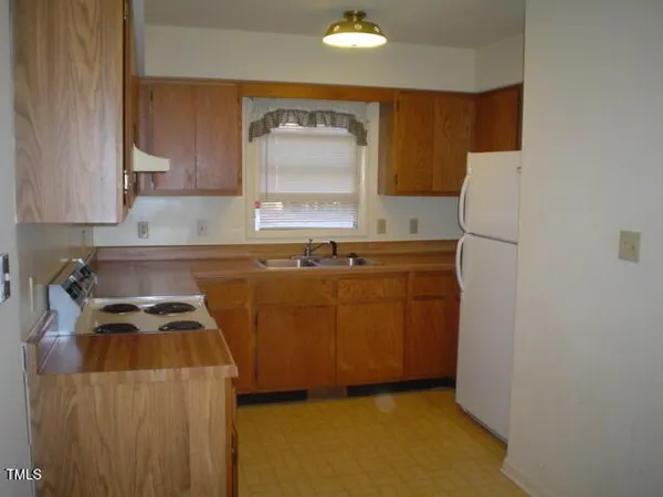 $1,100 | 5648 Thea Lane, Unit B, Raleigh, NC 27606