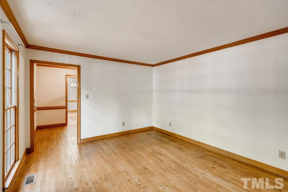 7408 Old Fox Trail Raleigh, NC 27613 - Photo 5 of 29 Gallery Image 5