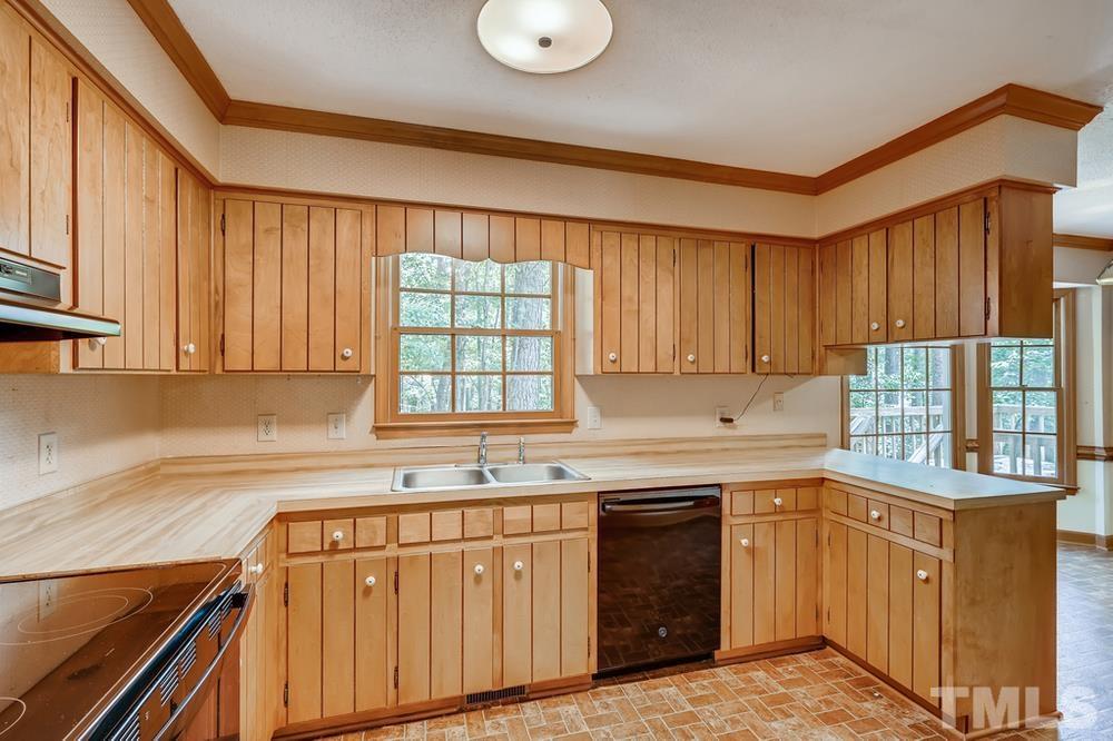 7408 Old Fox Trail Raleigh, NC 27613 - Photo 8 of 29 Gallery Image 8
