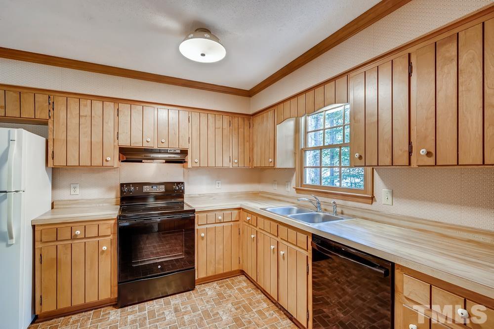 7408 Old Fox Trail Raleigh, NC 27613 - Photo 9 of 29 Gallery Image 9